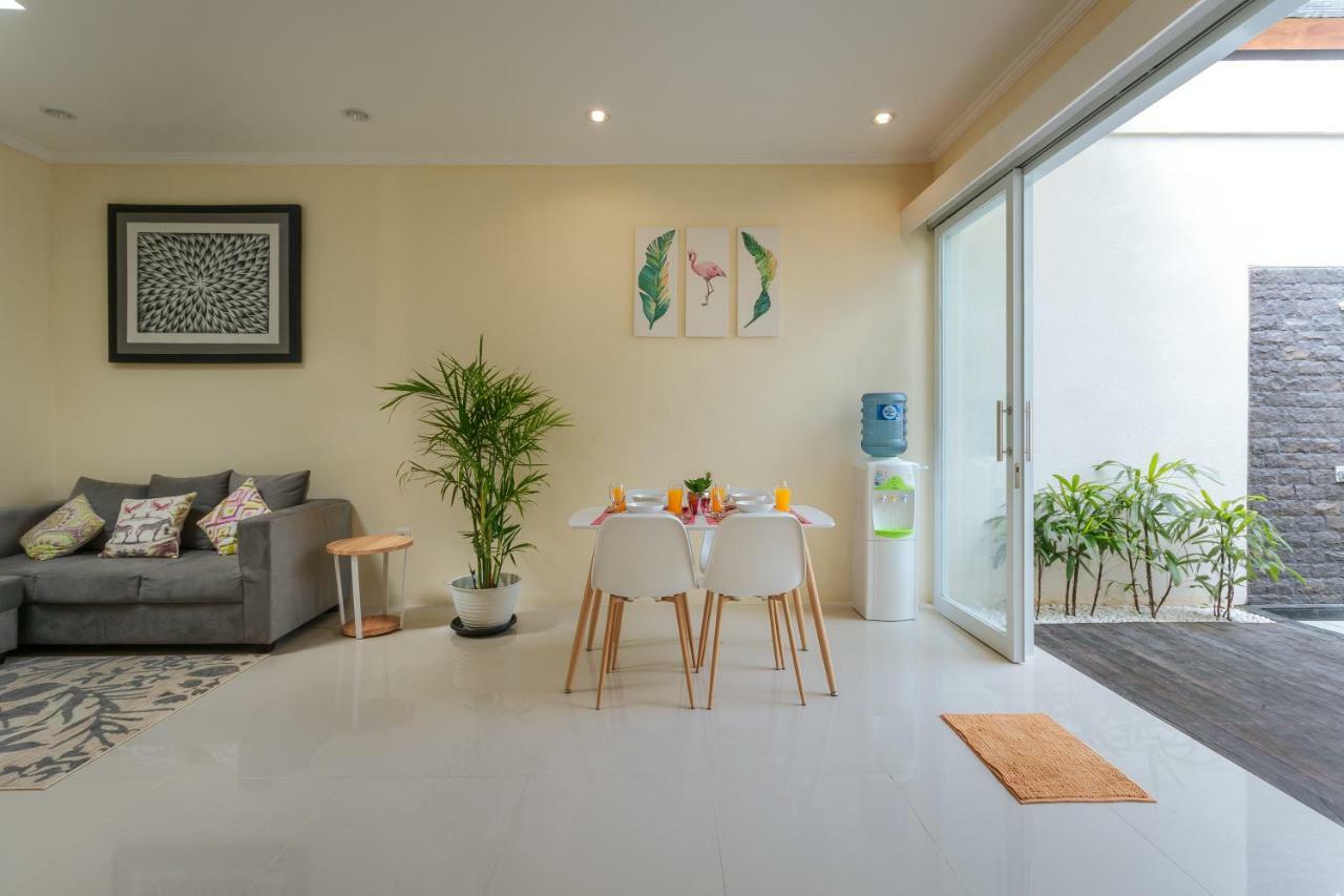 Villa Julie Seminyak  Ngoại thất bức ảnh